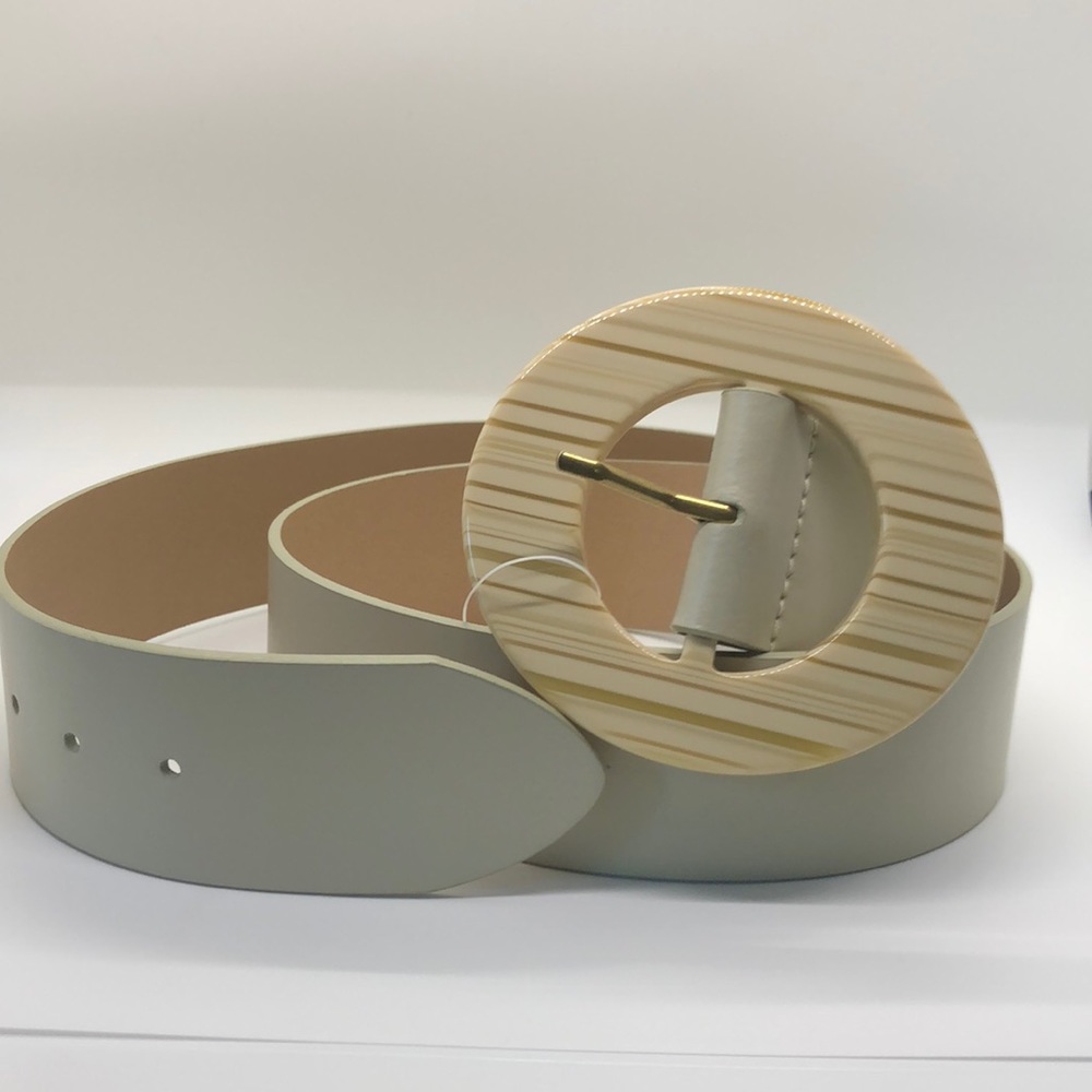 Coldwater Creek Cream and Tan Belt